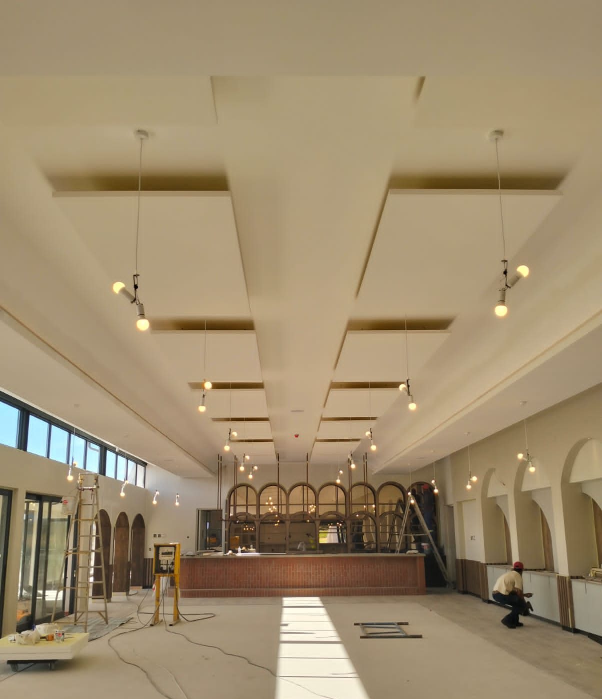 D-VELOPE acoustic ceiling installation with integrated lighting